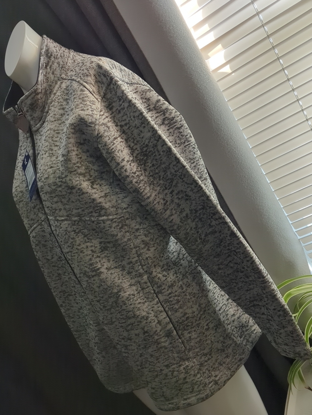 Jacket - Picture 3 of 12